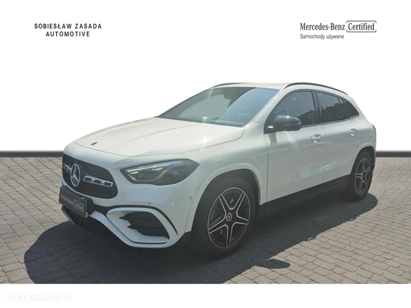Mercedes-Benz GLA 200