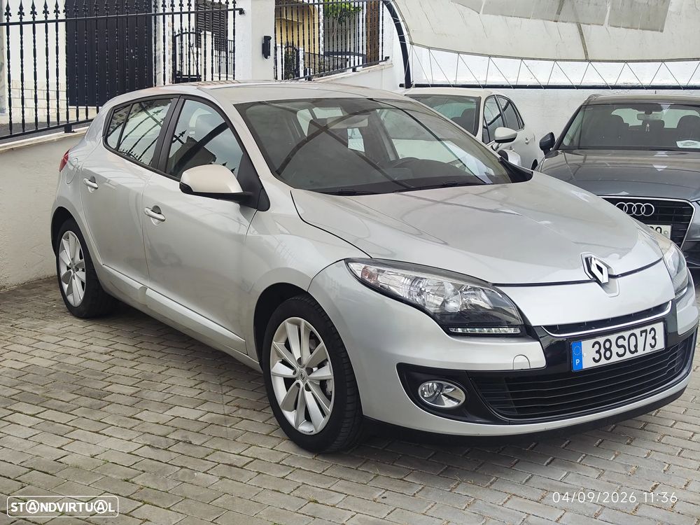 Renault Mégane 1.5 dCi Dynamique - 4