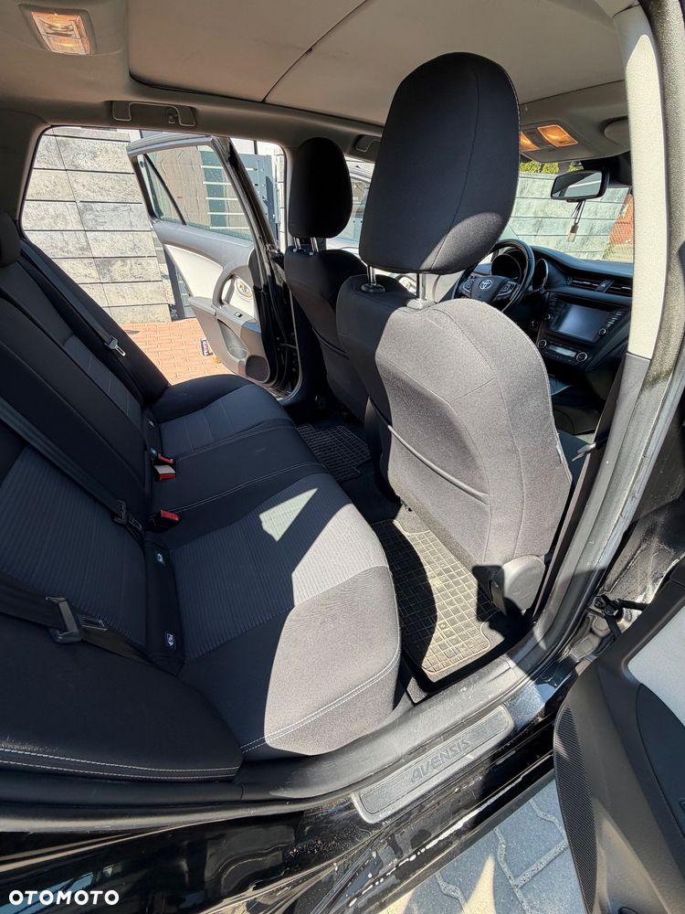 Toyota Avensis Touring Sports 1.6 D-4D Comfort - 23
