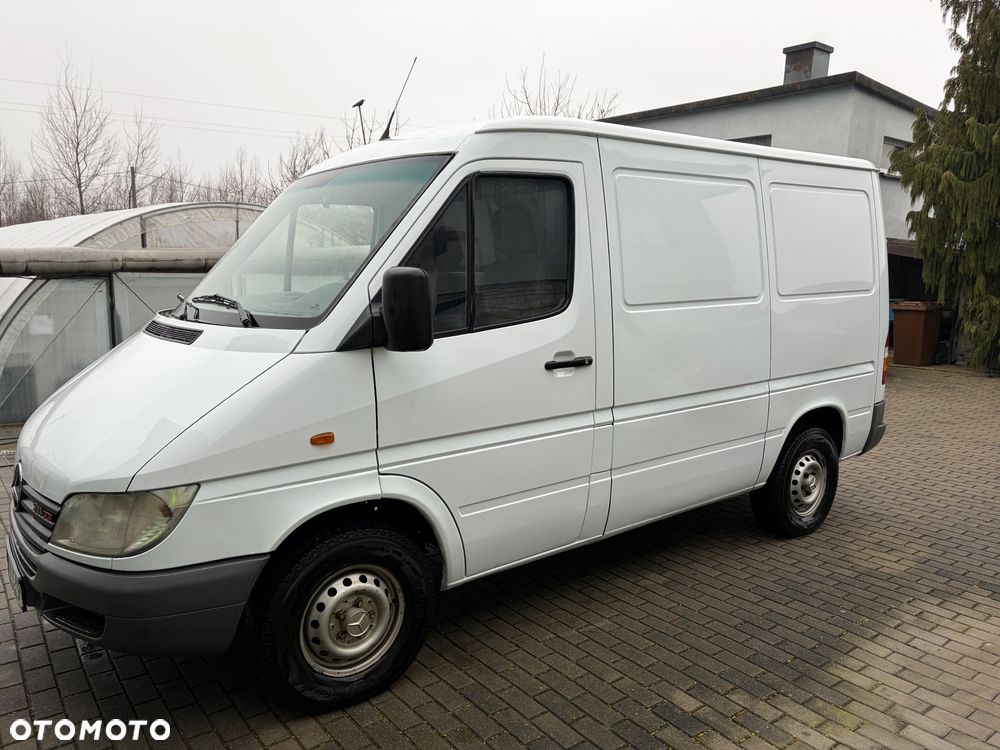 Mercedes-Benz SPRINTER - 2