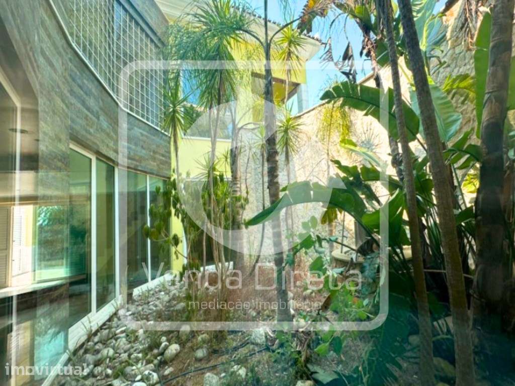 Moradia T6 Exclusiva com Piscina, 1.163 m² de Construção em Terreno... - Grande imagem: 5/29