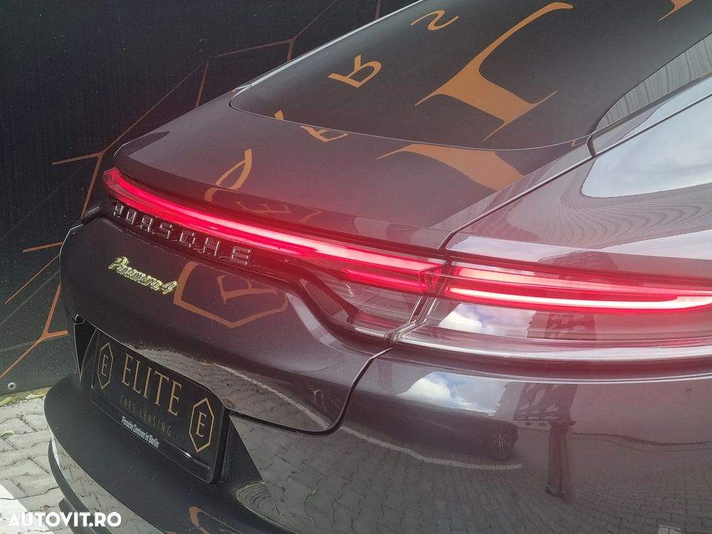 Porsche Panamera 4 E-Hybrid - 11