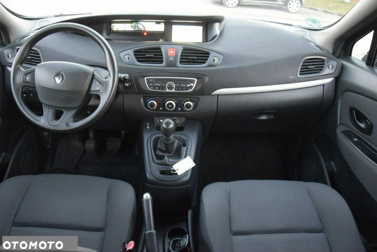 Renault Scenic 1.6 16V 110 TomTom Edition - 17