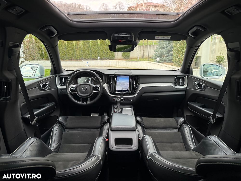 Volvo XC 60 D5 AWD R-Design - 6