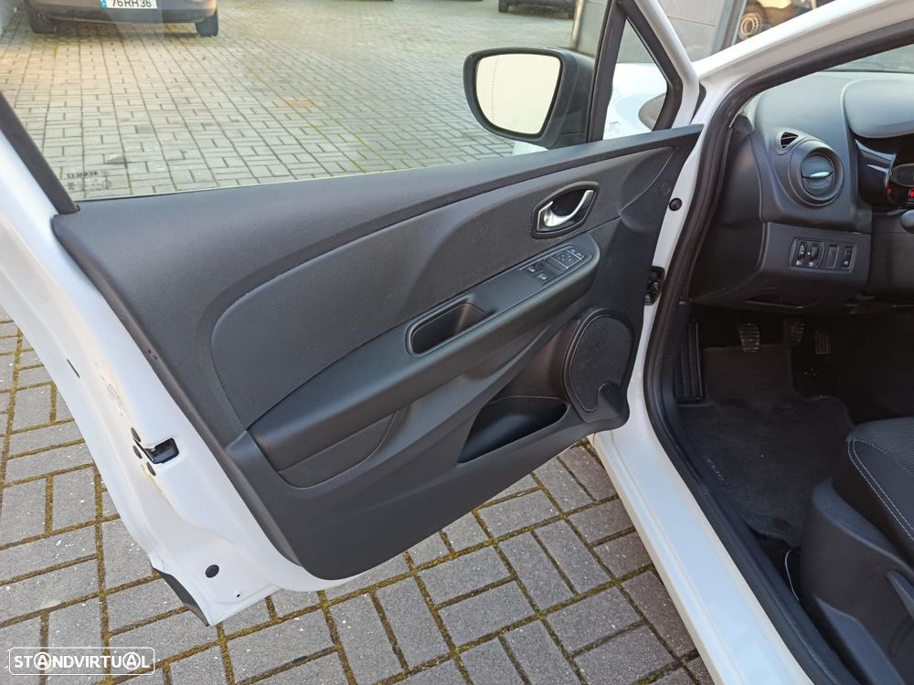 Renault Clio 1.5 dCi Zen - 8