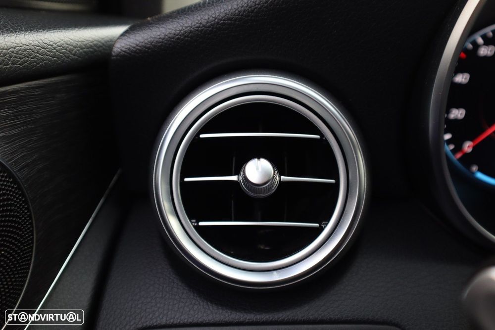 Mercedes-Benz GLC 300 de Coupe 4Matic 9G-TRONIC AMG Line - 34