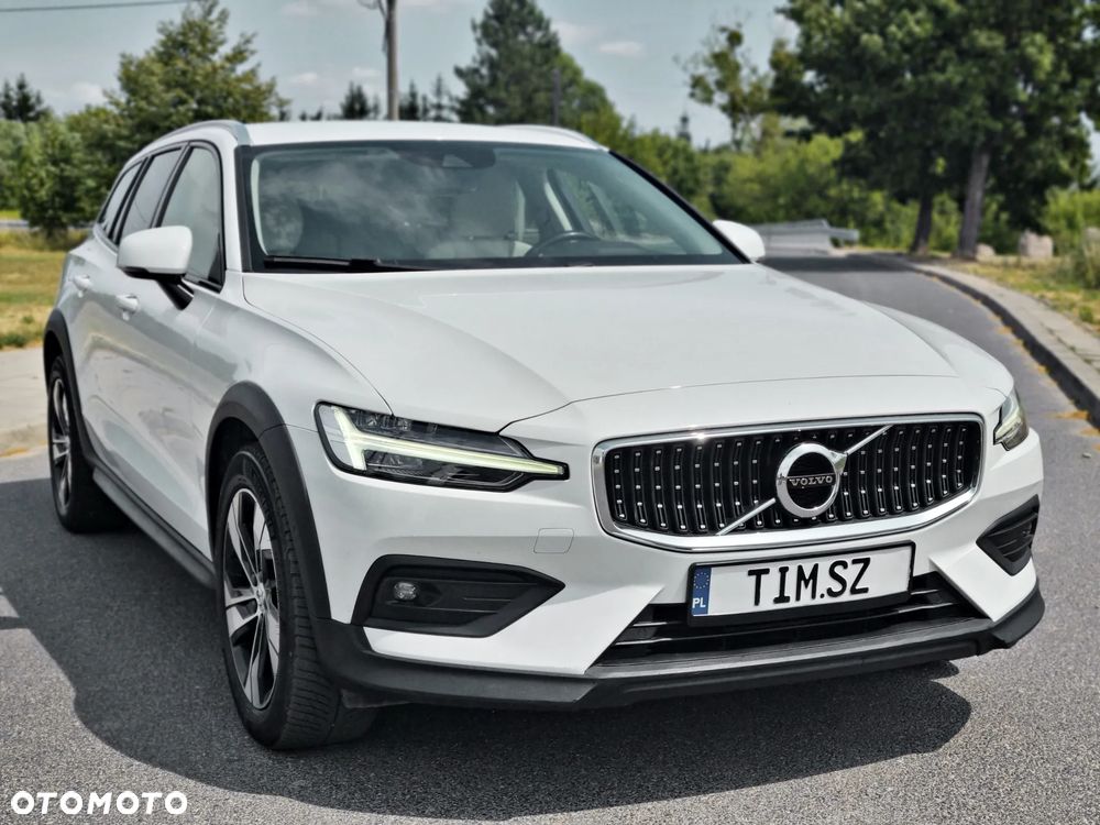 Volvo V60 Cross Country B4 D AWD Geartronic Pro - 5