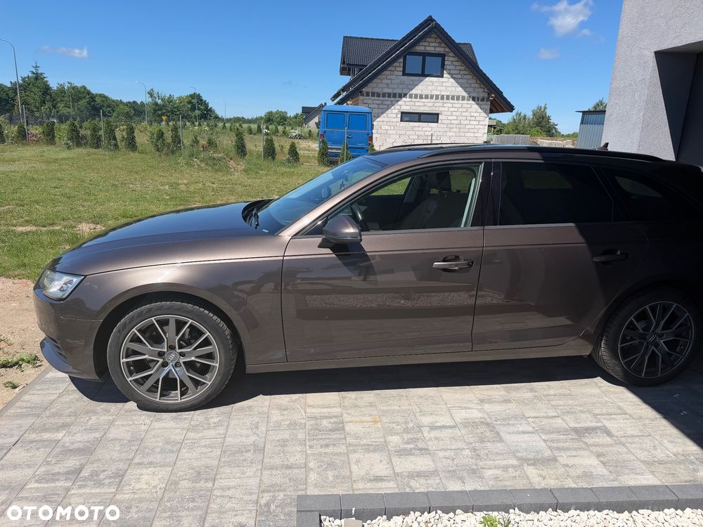Audi A4 Avant 2.0 TDI S tronic - 4