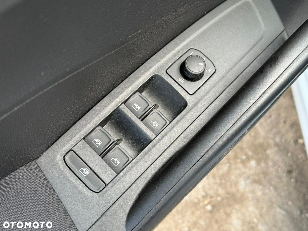 Skoda Fabia 1.0 TSI Selection - 12