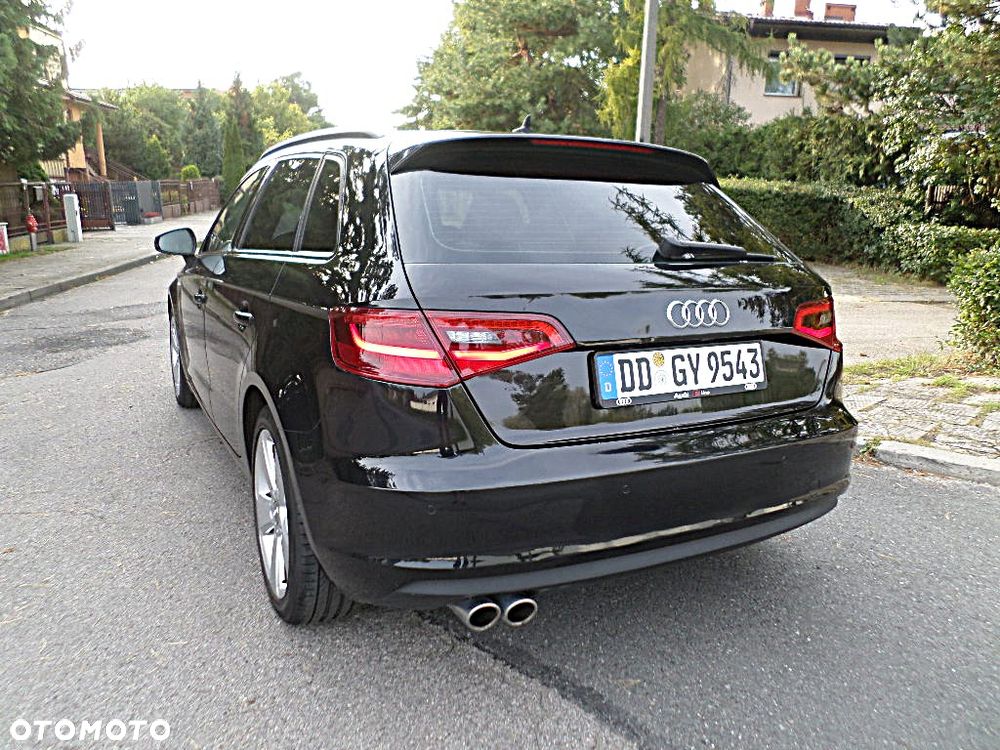 Audi A3 Sportback 2.0 TDI (clean diesel) S line Sportpaket - 31
