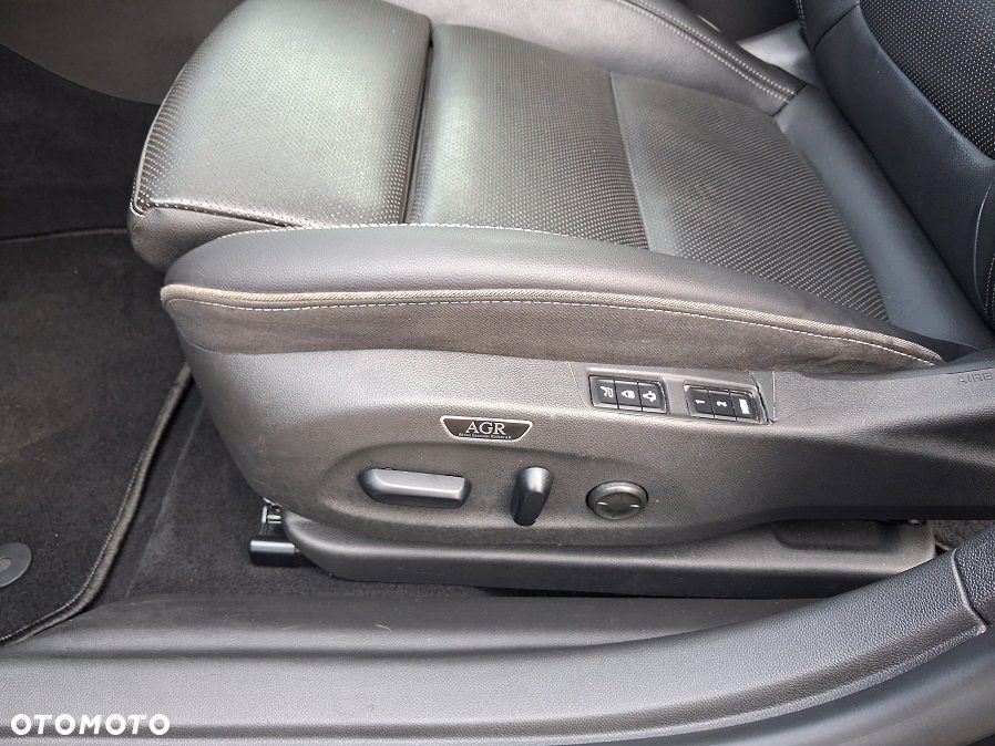 Opel Insignia Sport2.0 Direct InjTurbo 4x4 Ultimate Exclusive - 23