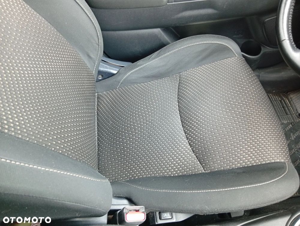 Mitsubishi ASX - 17