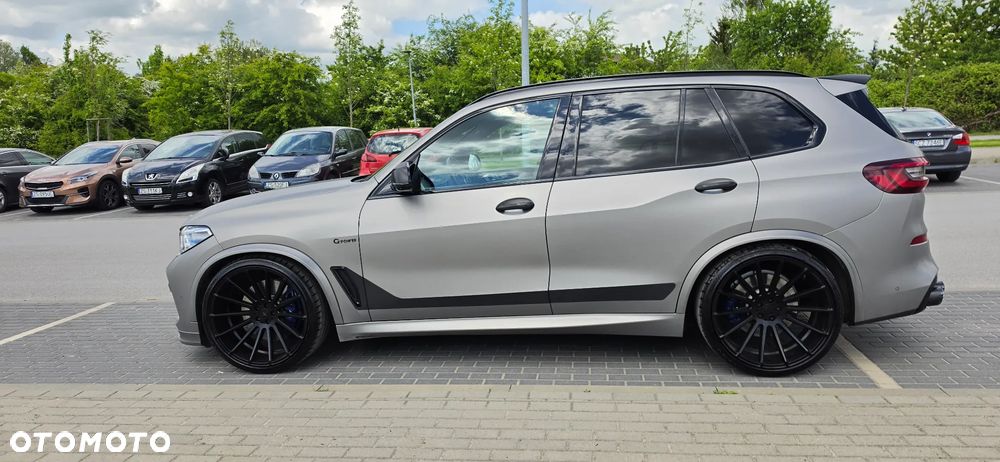 BMW X5 M50i - 5