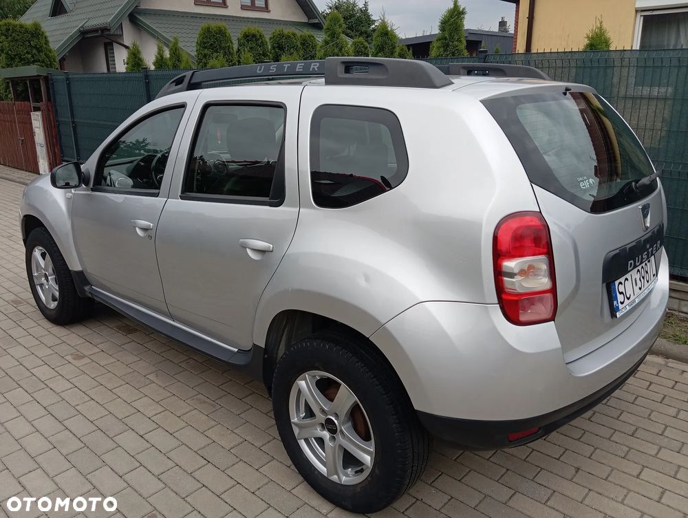 Dacia Duster 1.6 SCe Laureate 4x4 S&S - 11