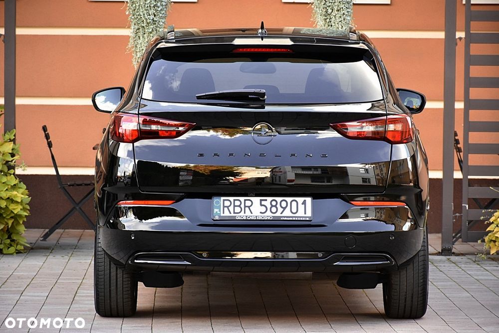 Opel Grandland X 1.2 Start/Stop Business Elegance - 17