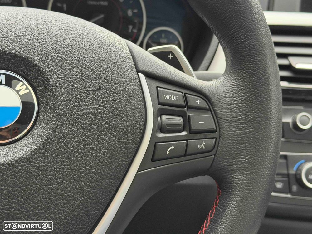 BMW 328 i Auto Line Sport - 39