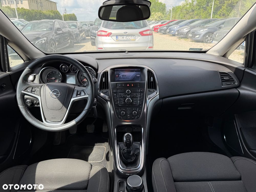 Opel Astra 1.6 Design Edition - 24