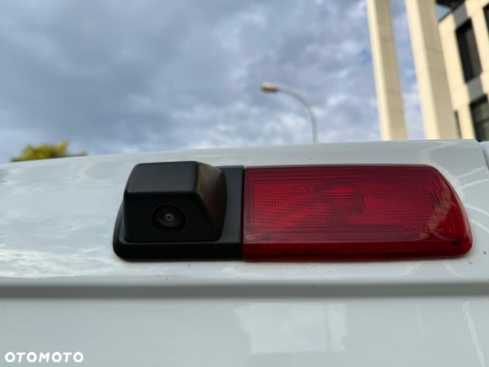 Renault TRAFIC 2.0 DCi *Long *kamera *tempomat *FAKTURA VAT* - 32