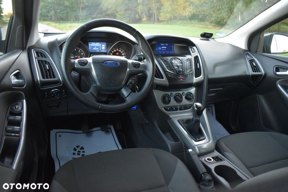 Ford Focus 1.6 TI-VCT Champions Edition - 26