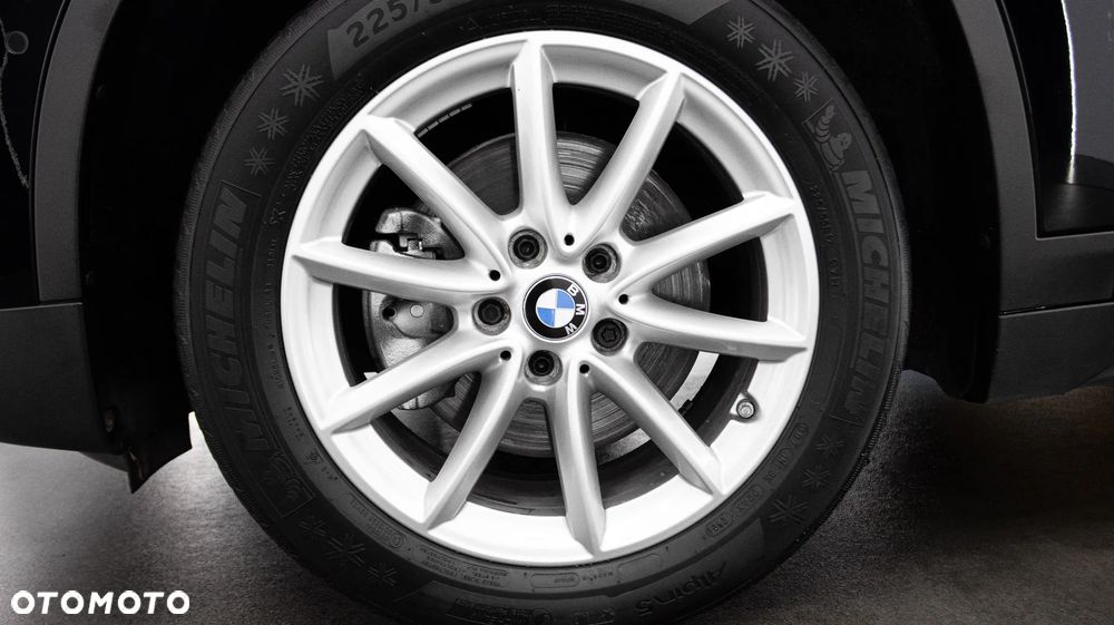 BMW X1 sDrive18d Advantage - 12