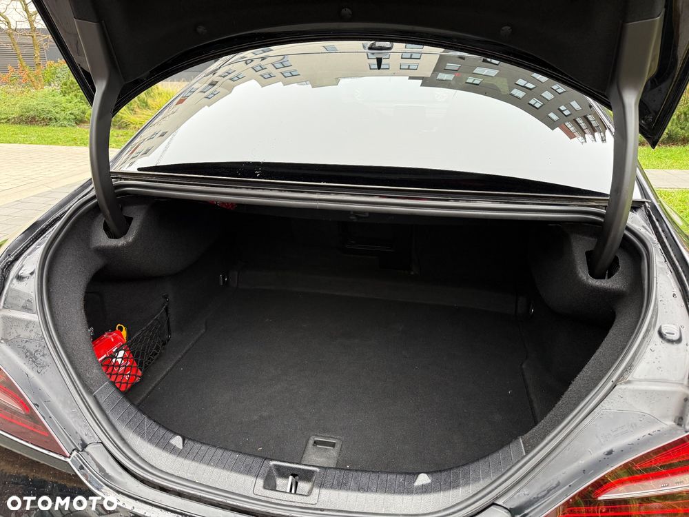 Mercedes-Benz CLA AMG 45 4-Matic - 14