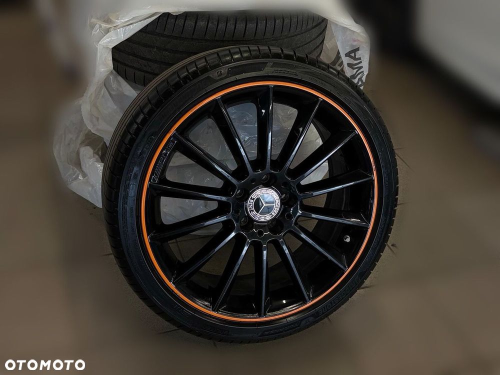 Mercedes-Benz CLA 220 4-Matic Edition 1 7G-DCT - 35