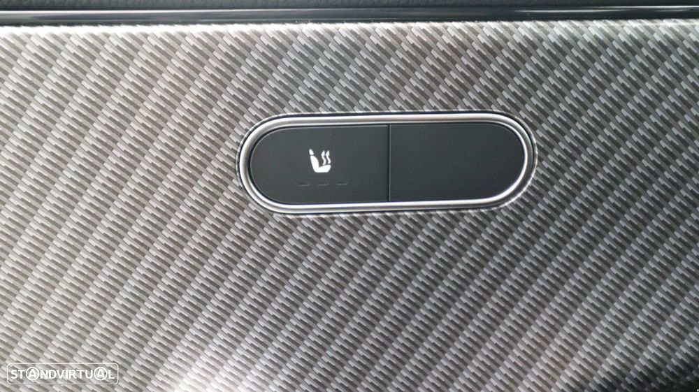 Mercedes-Benz A 250 e Progressive - 17