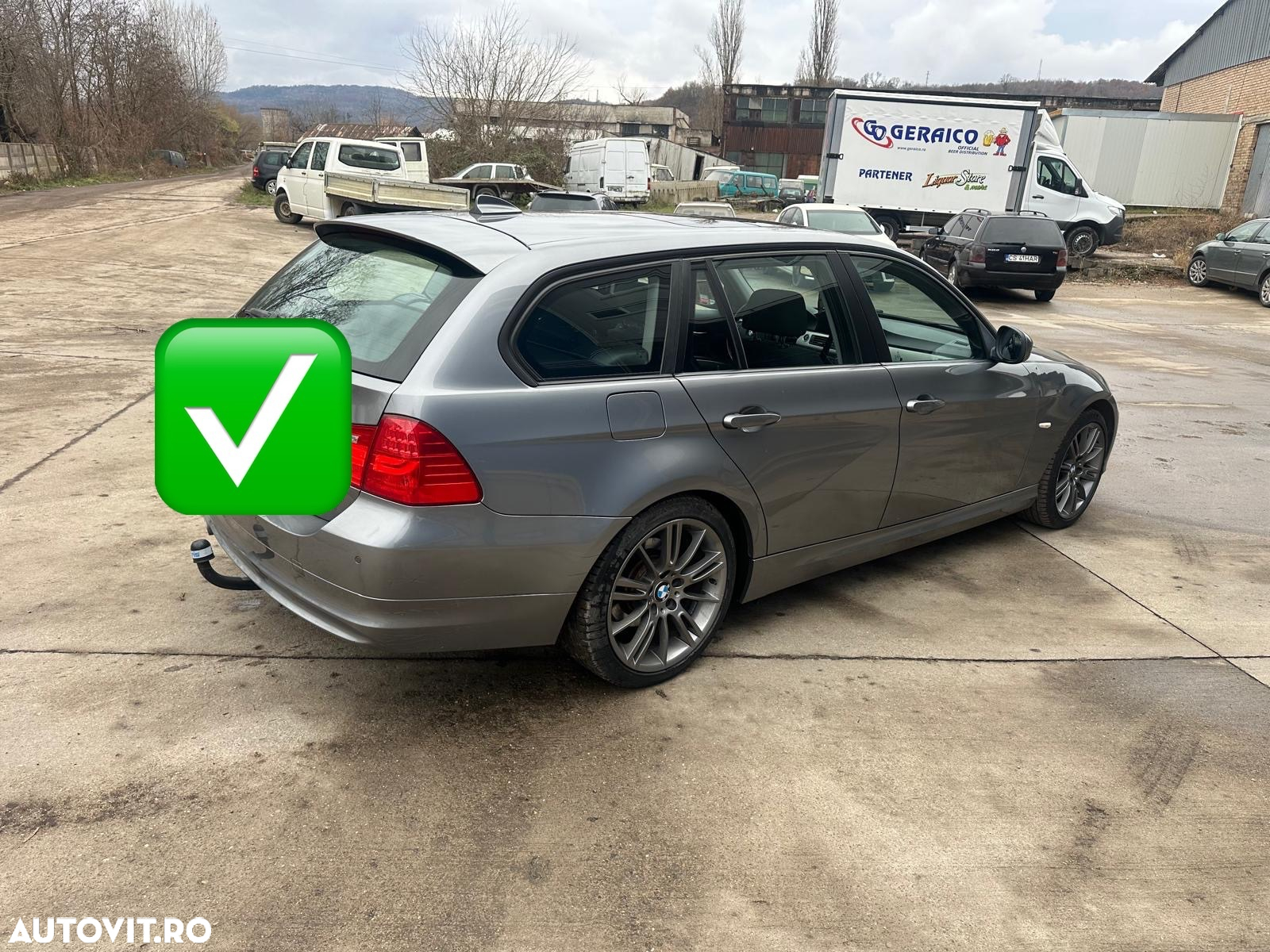 BMW Seria 3 320d xDrive DPF Edition Sport - 4