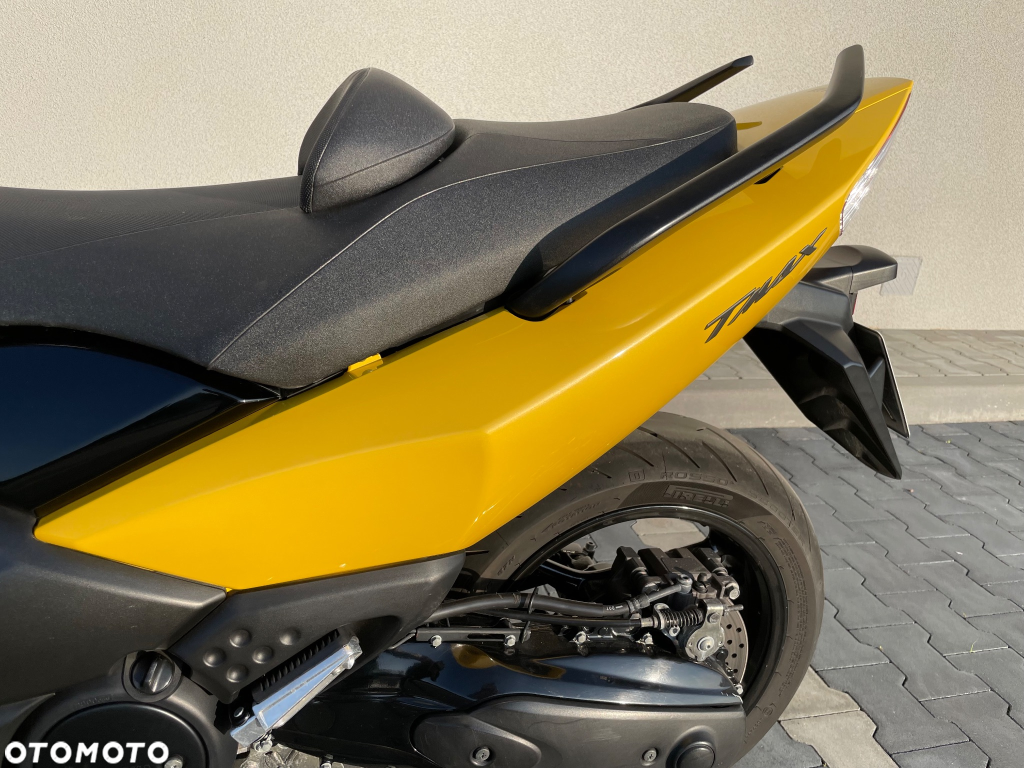 Yamaha Tmax - 6