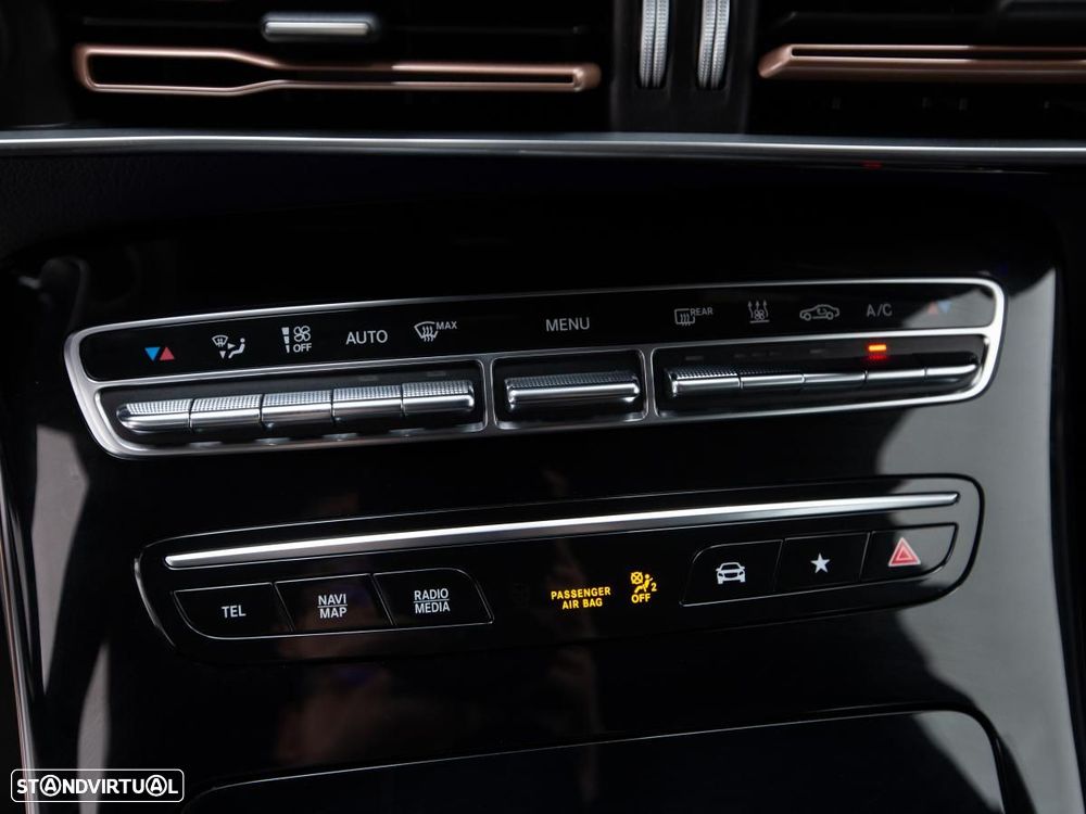 Mercedes-Benz EQC 400 4Matic AMG Line - 24