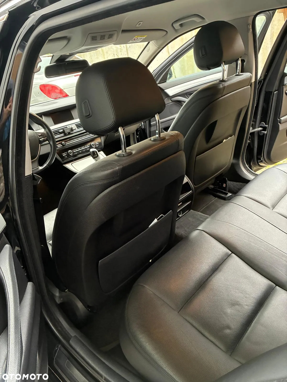 BMW Seria 5 520d Touring - 9