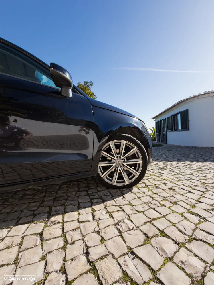 Audi A1 Sportback 1.6 TDI Advance Business Line S-Tronic - 3