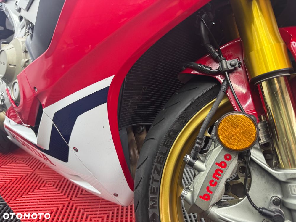 Honda CBR - 39