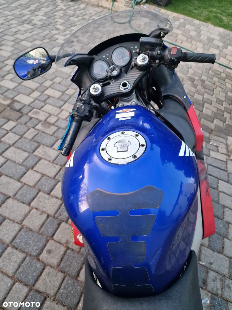 Honda CBR - 3