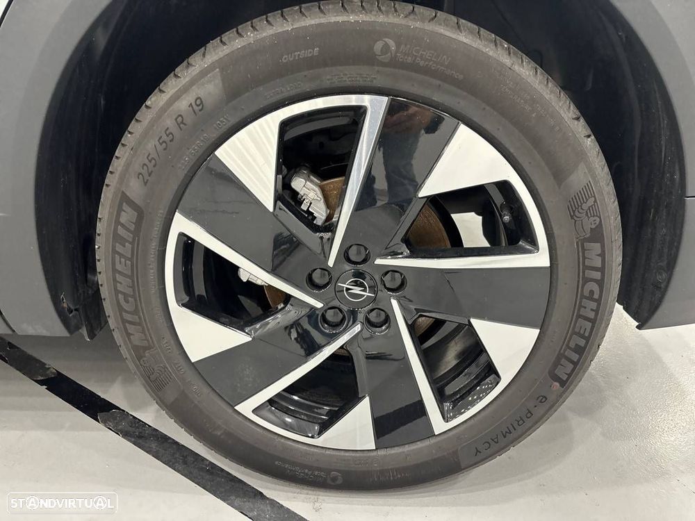 Opel Grandland 1.2 Hybrid GS eDCT - 11