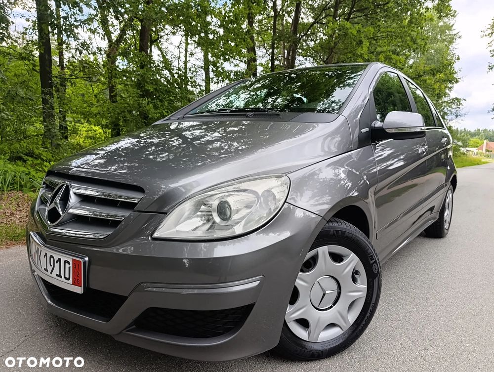 Mercedes-Benz Klasa B 160 BlueEFFICIENCY SPORT EDITION - 36