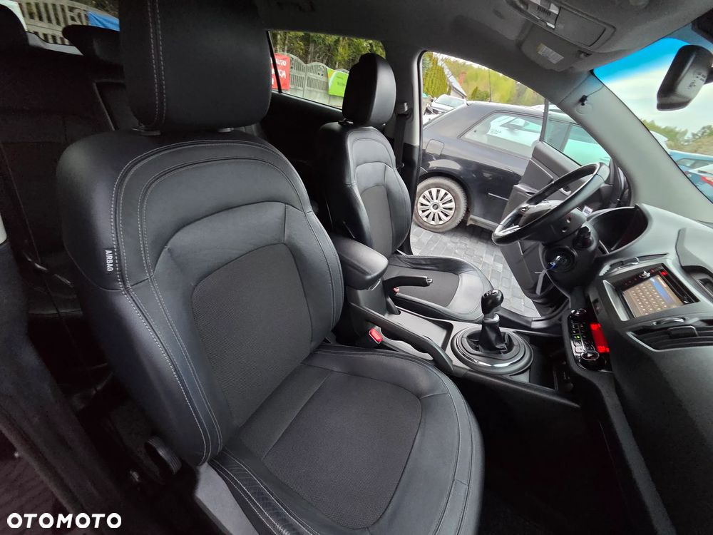 Kia Sportage 1.6 GDI 2WD Vision - 19
