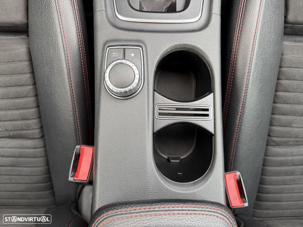 Mercedes-Benz GLA 200 AMG Line Aut. - 29