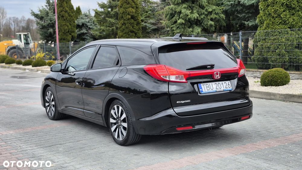 Honda Civic 1.8 Executive - 4