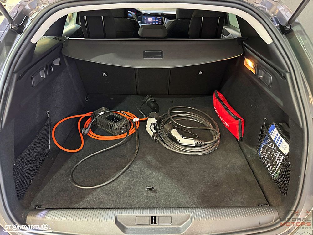 Peugeot 308 SW 1.6 Hybrid Allure e-EAT8 - 11