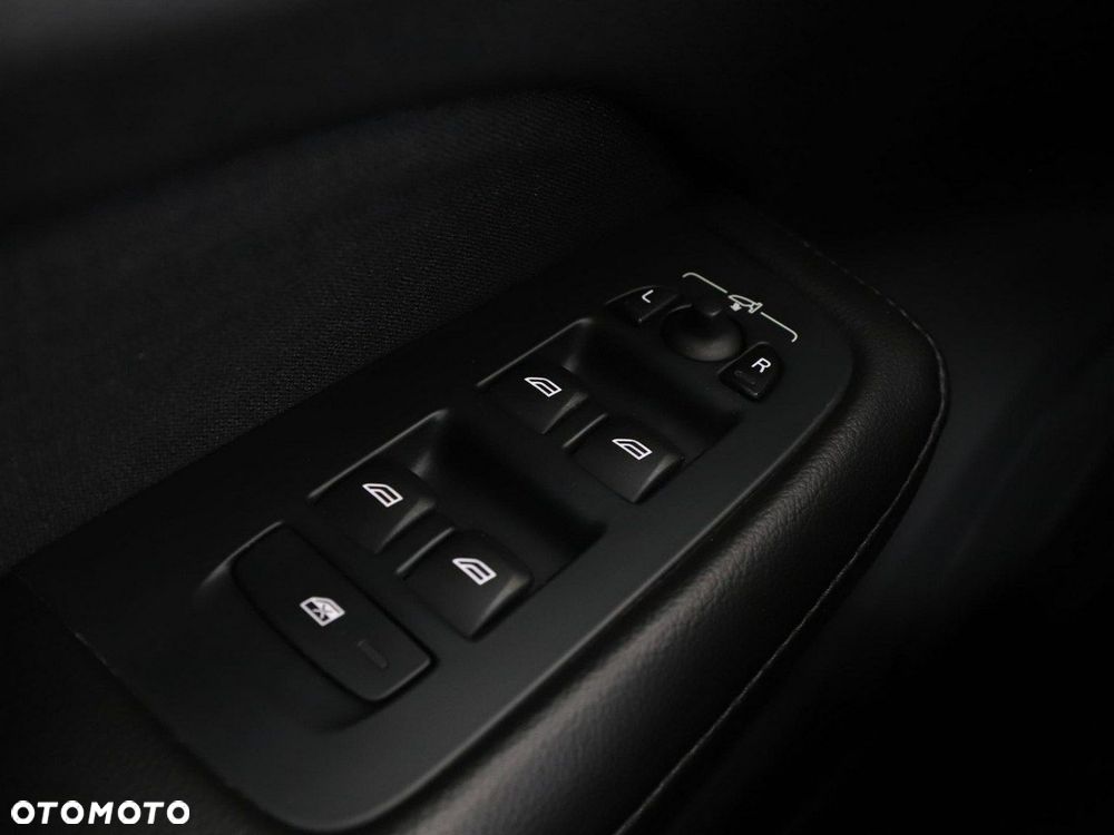 Volvo V60 D3 - 32