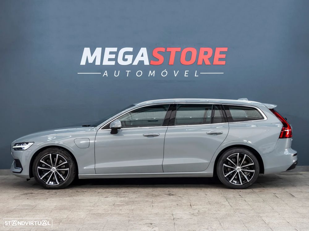 Volvo V60 2.0 T6 AWD TE Essential - 4