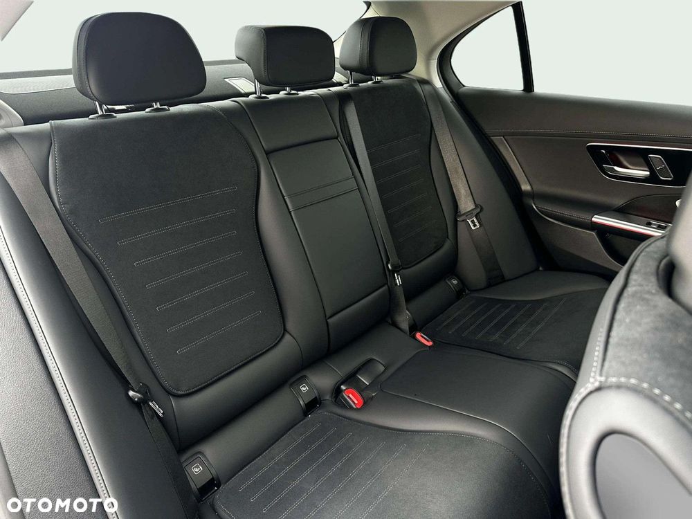 Mercedes-Benz Klasa C - 15