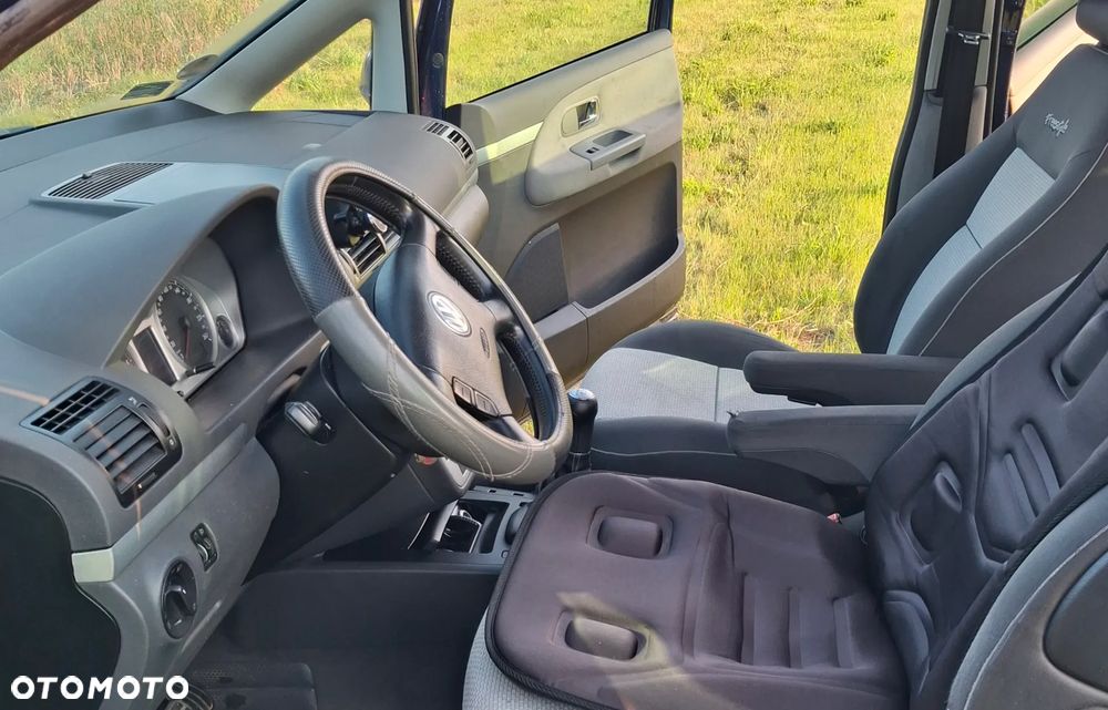 Volkswagen Sharan - 6