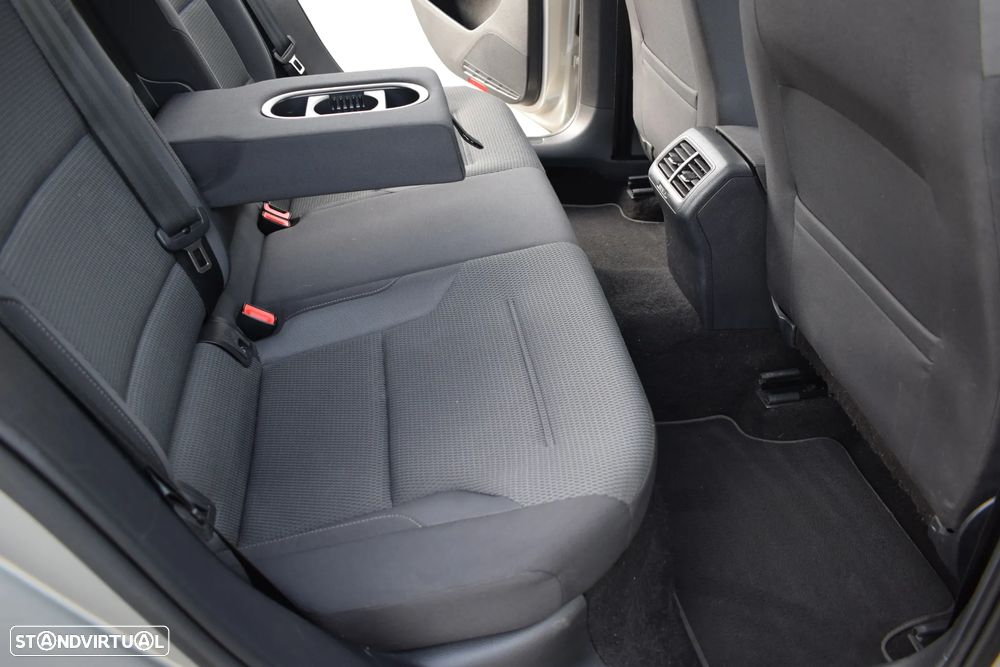 VW Golf Variant 1.6 TDi Confortline - 35