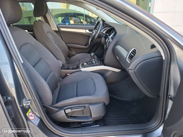 Audi A4 Avant 2.0 TDI Advance - 43