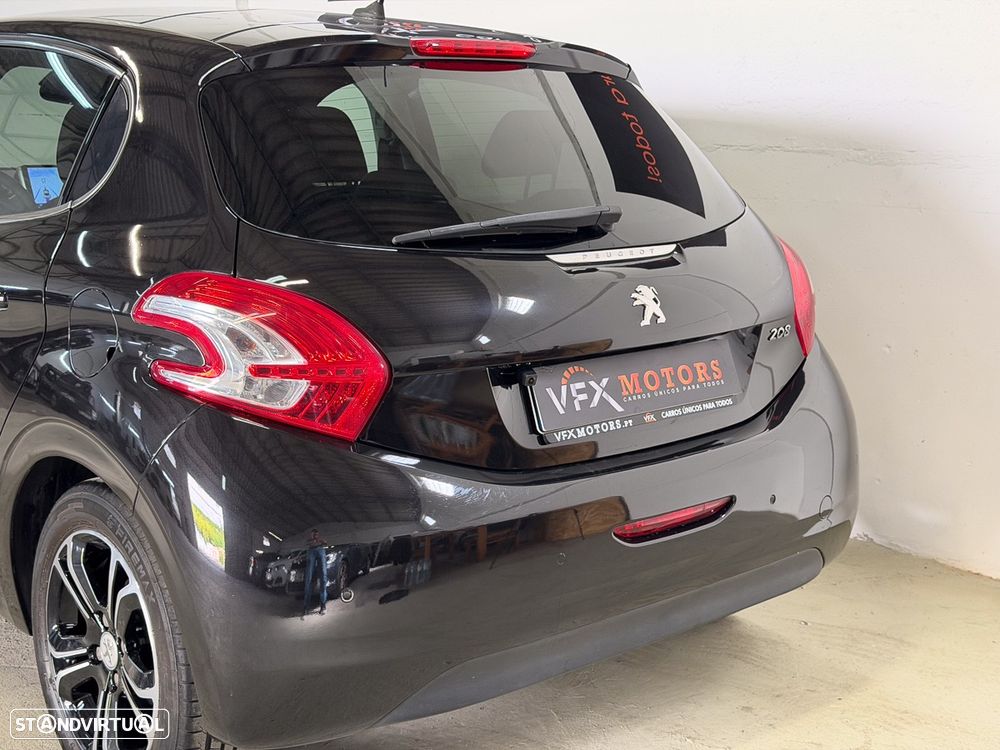 Peugeot 208 1.4 VTi Allure - 20