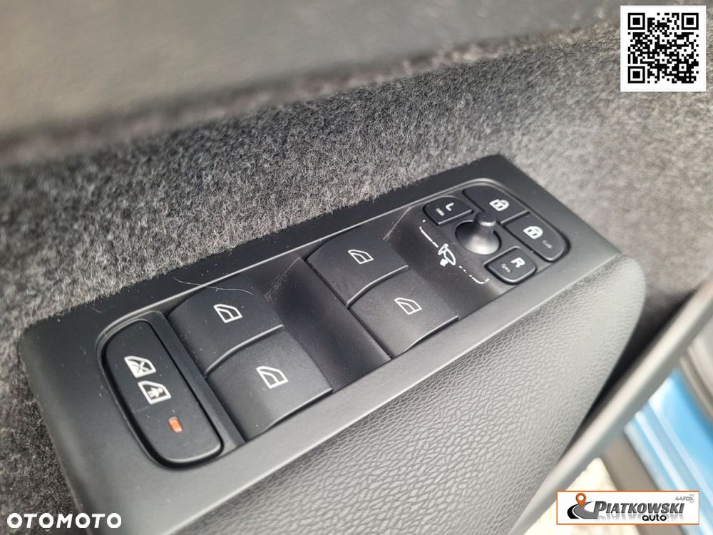 Volvo XC 40 B3 Core - 27