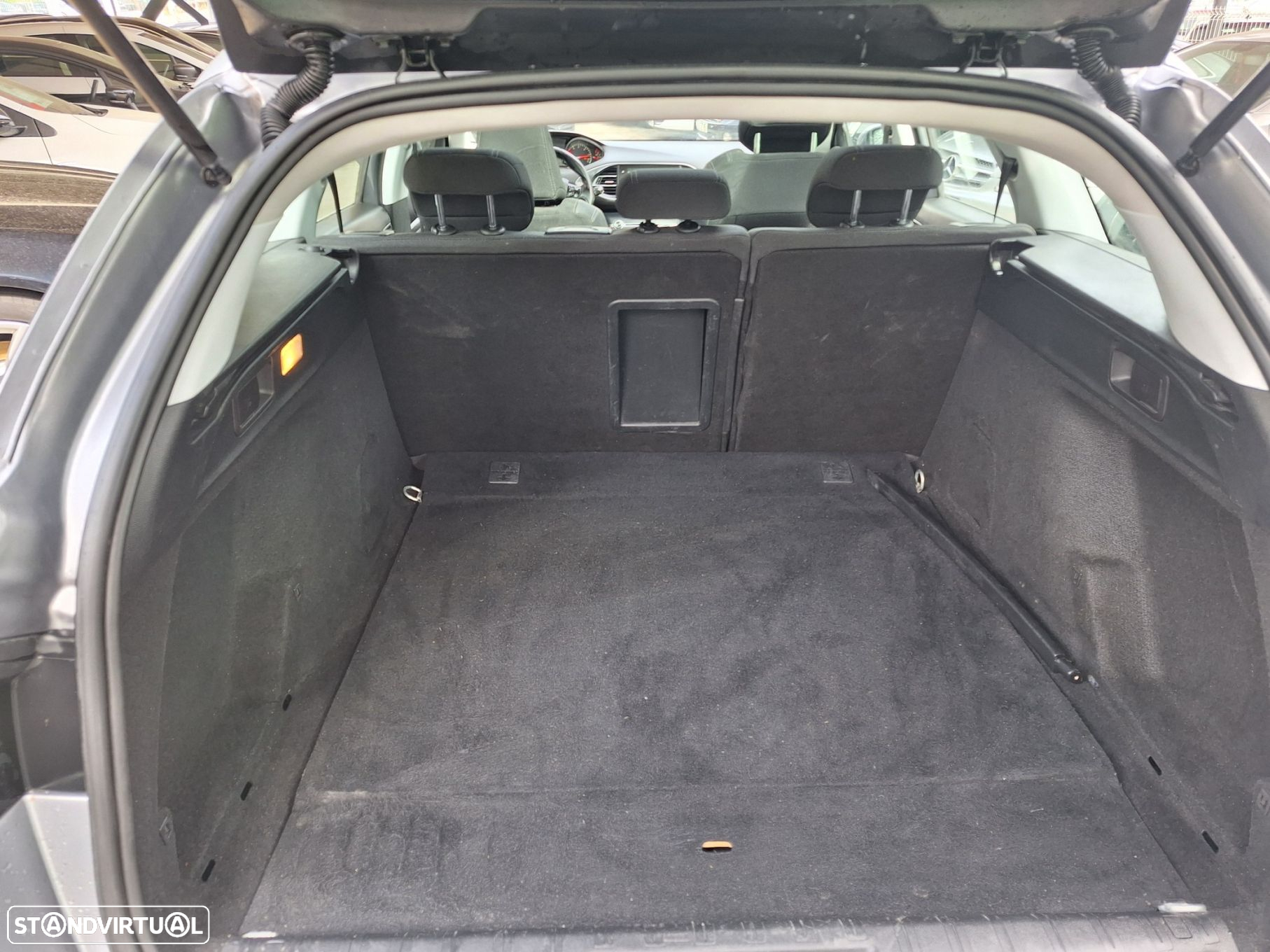 Peugeot 308 1.5 BlueHDi Allure Pack - 10