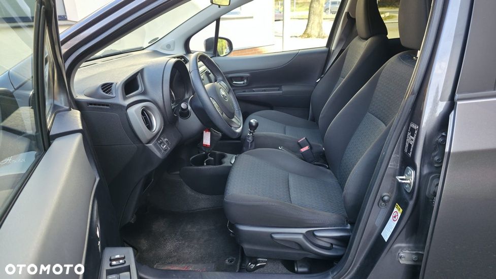 Toyota Yaris 1.33 Premium - 15